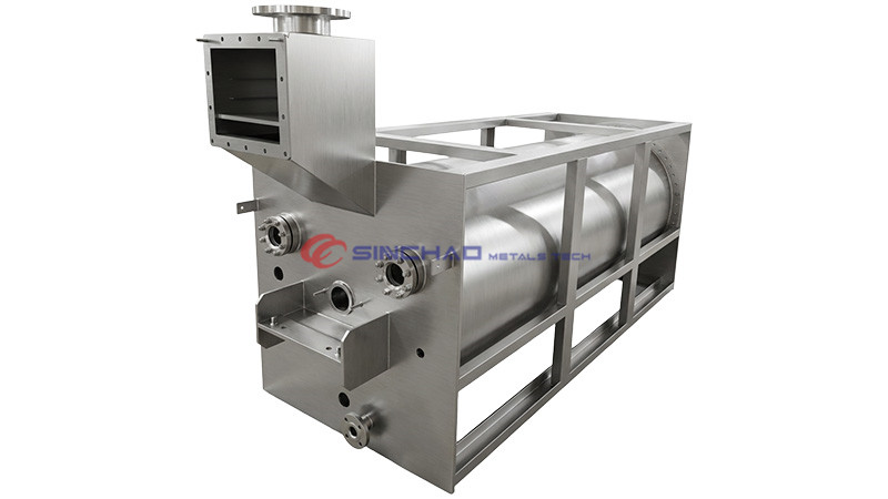 How to use an evaporative crystallizer for material crystallization operations?